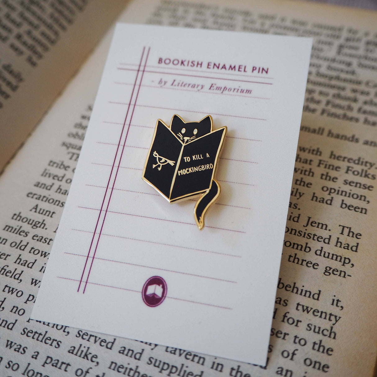 Literary Emporium Reading Cat Mockingbird Book Lover Enamel Pin Badge - Black