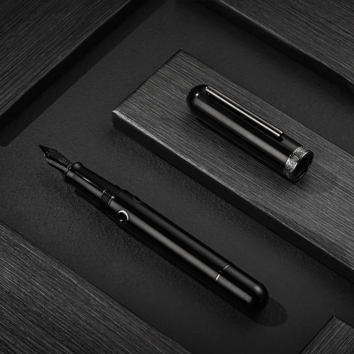 Nahvalur Nautilus Fountain Pen - Cephalopod Black