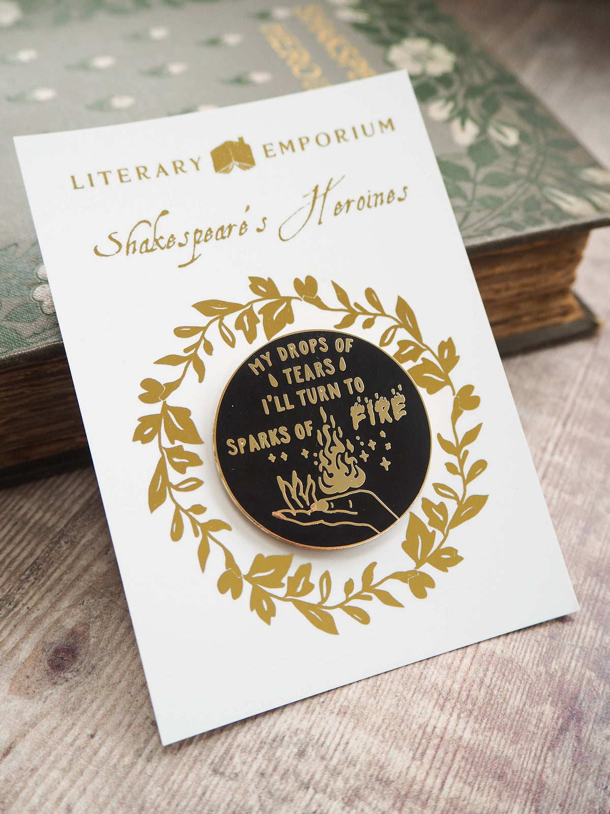 Literary Emporium Queen Katharine Enamel Pin Badge - Shakespeare's Heroines