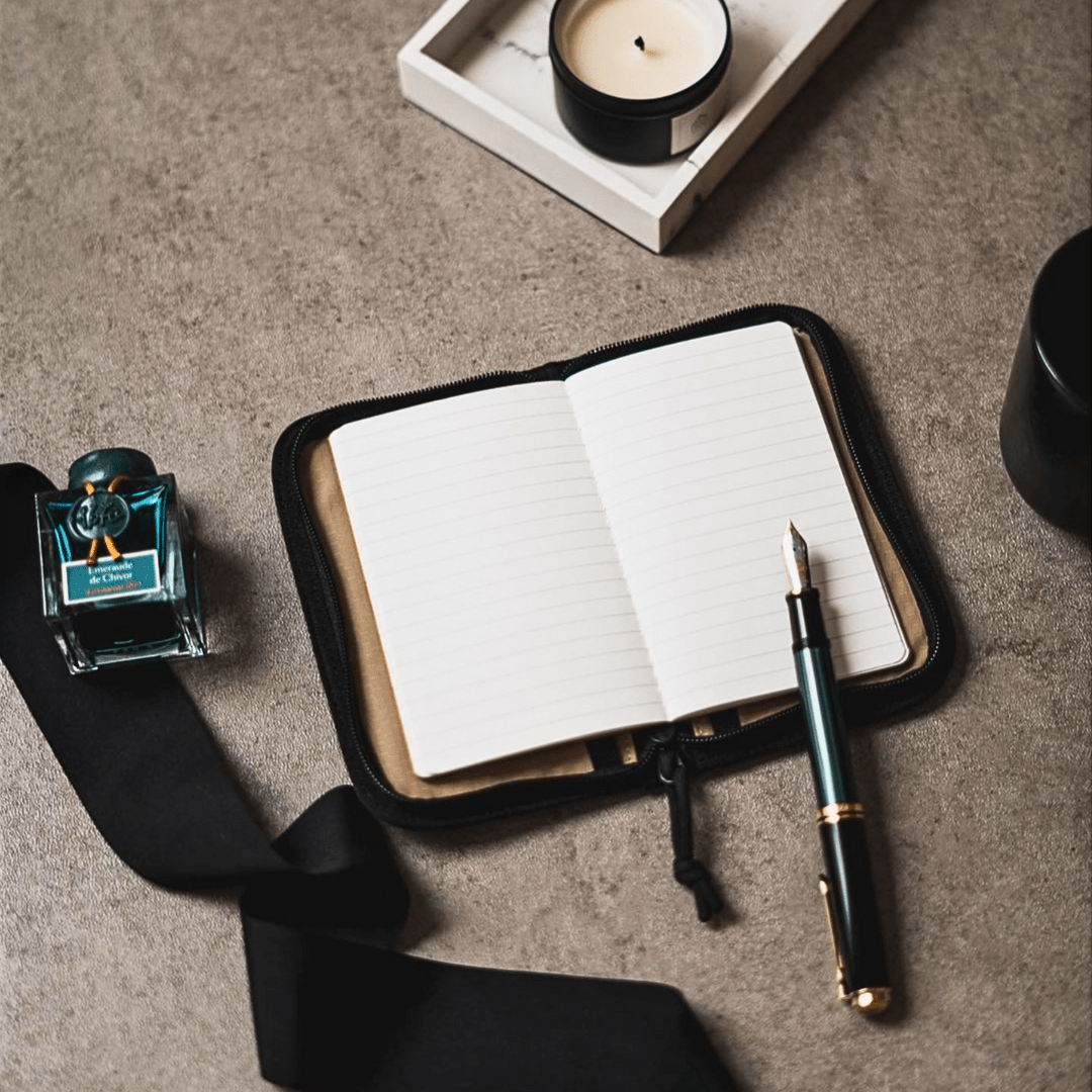 LOCHBY Tomoe River Pocket Notebook - Plain