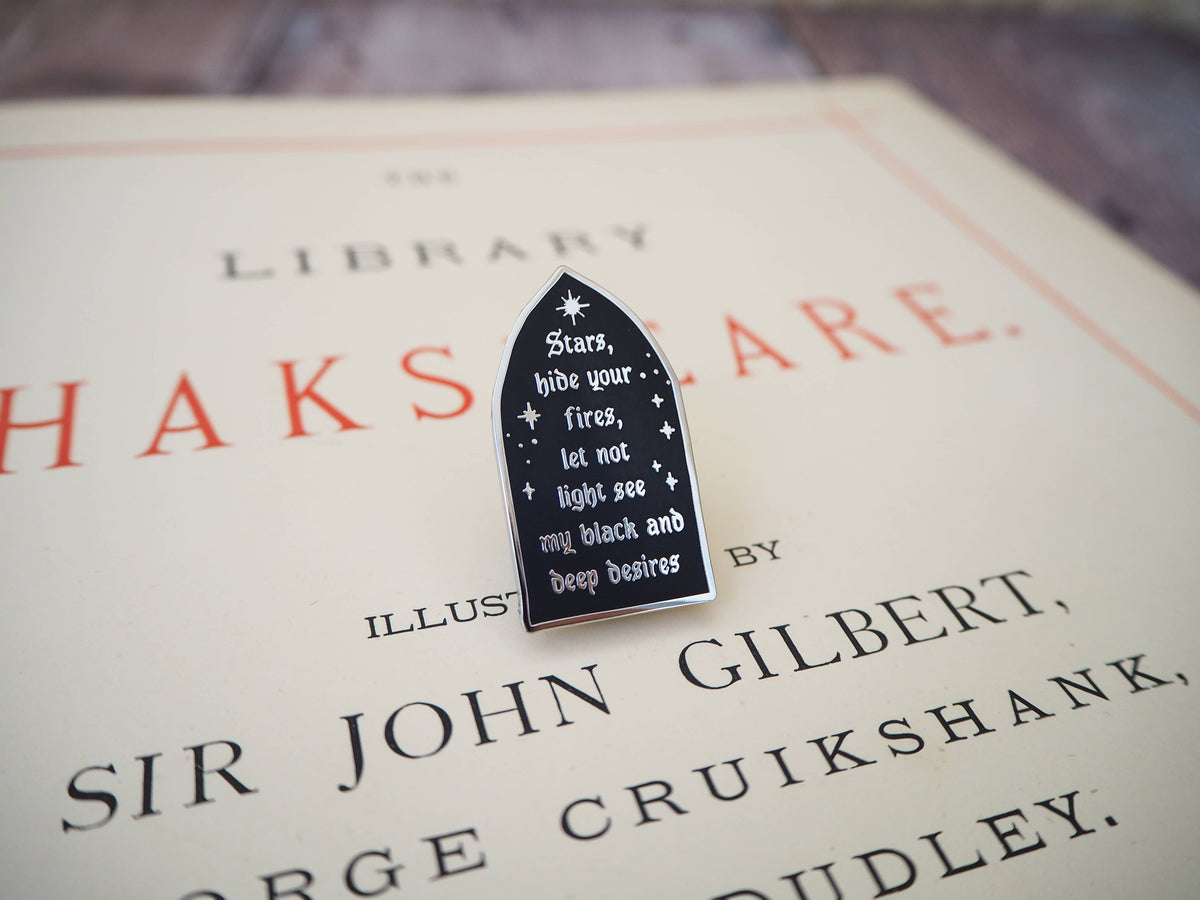 Literary Emporium Macbeth Enamel Pin Badge Shakespeare’s Tragedies Collection