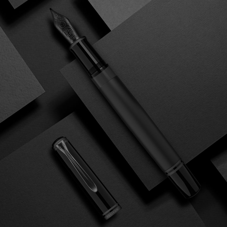 Pelikan Souveran M809 Fountain Pen Special Edition - Black Matte