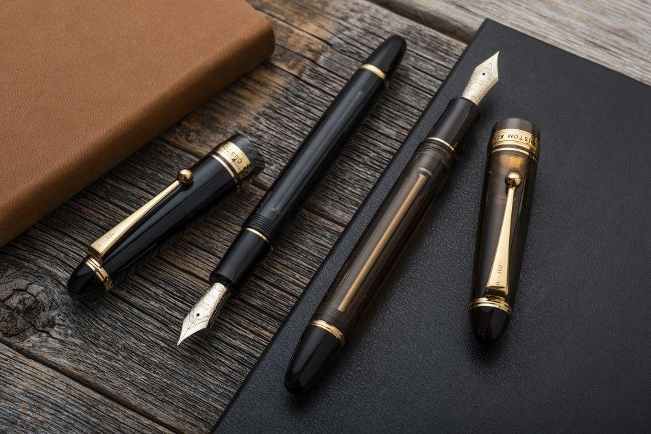 Pilot Custom 823 Fountain Pen - Transparent Black - Pure Pens