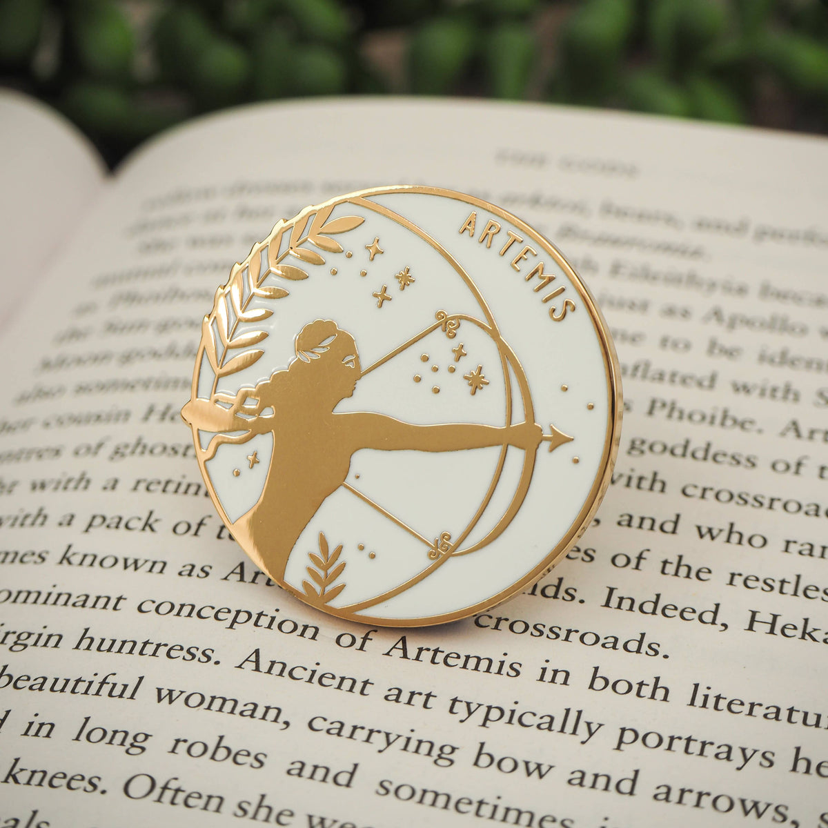 Literary Emporium Artemis Enamel Pin Badge - Greek Mythology Collection