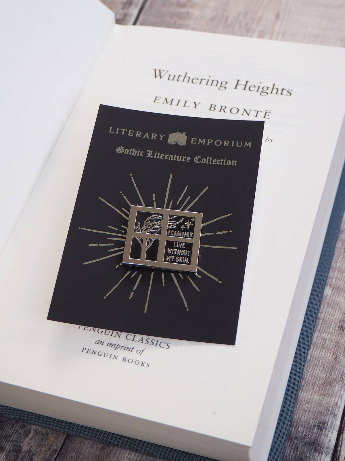 Literary Emporium Wuthering Heights Bronte Pin Badge - Gothic Collection