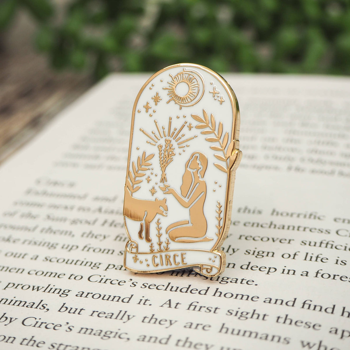 Literary Emporium Circe Enamel Pin Badge - Greek Mythology Collection