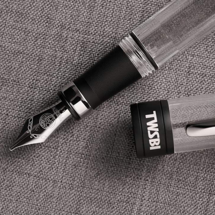 TWSBI Diamond 580 AL R Fountain Pen - Black
