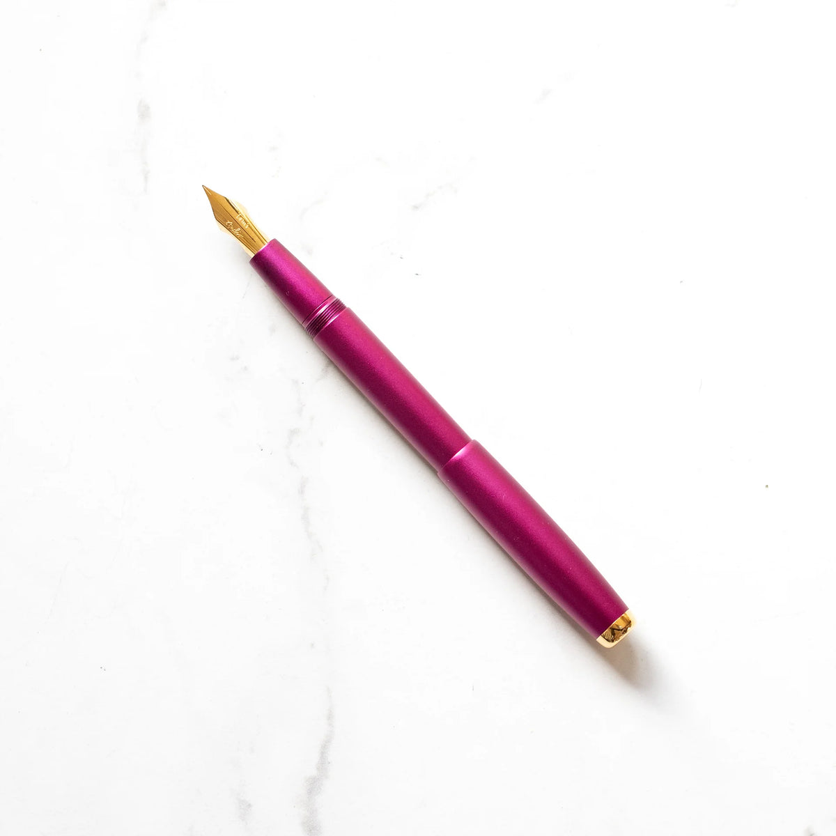 Tom's Studio The Studio Fountain Pen - Mulberry – Pure Pens