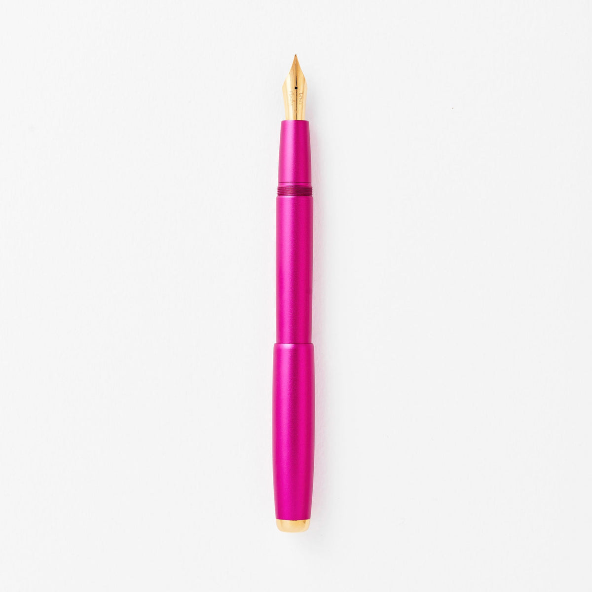 Tom's Studio The Studio Fountain Pen - Mulberry