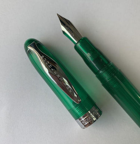 Noodler's Ahab Flex Fountain Pen - Maximillian Emerald Green - Pure Pens